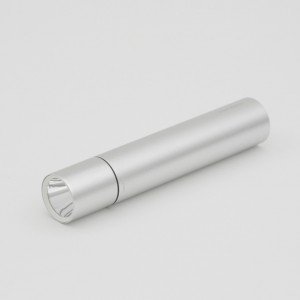 flashlight-3-in-1-hand-warming-flashlight-phone-charger-1_1024x1024